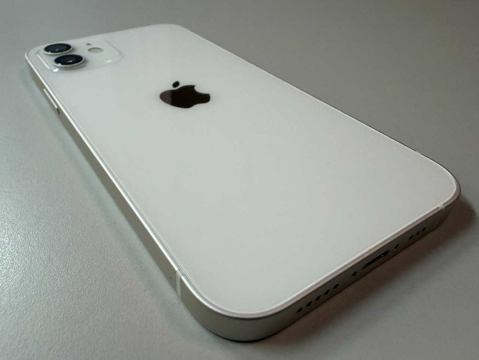  Apple / iPhone 12 128 Gb / White / 100% Acumulatorul