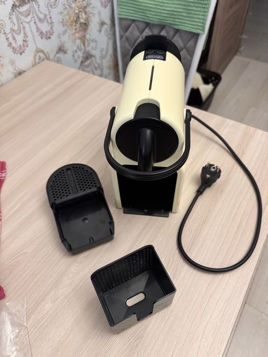 Кофемашина капсульная Nespresso