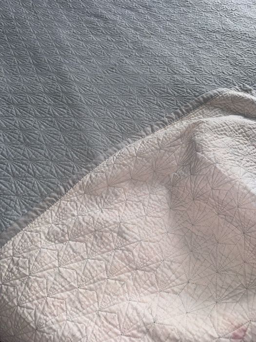 Продам покрывало на кровать