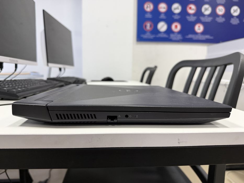 Ноутбук DELL G15 5510