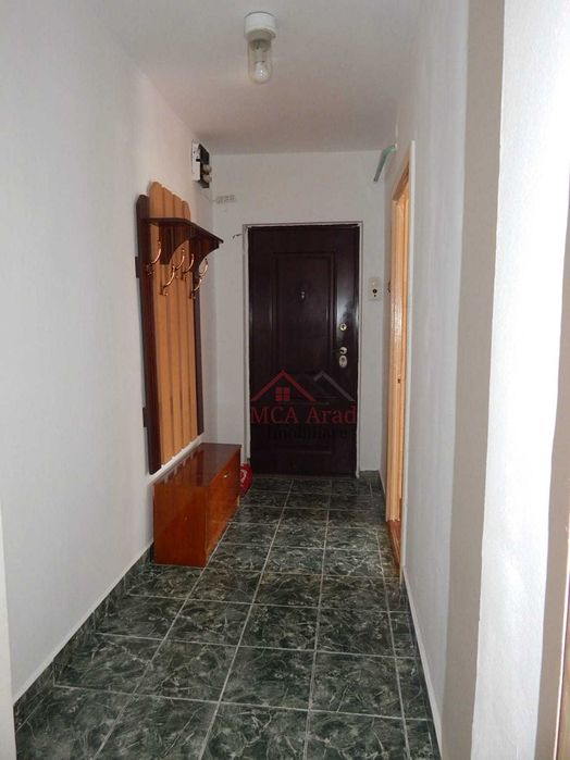 Apartament 2 camere lângă Spitalul Județean și facultate.