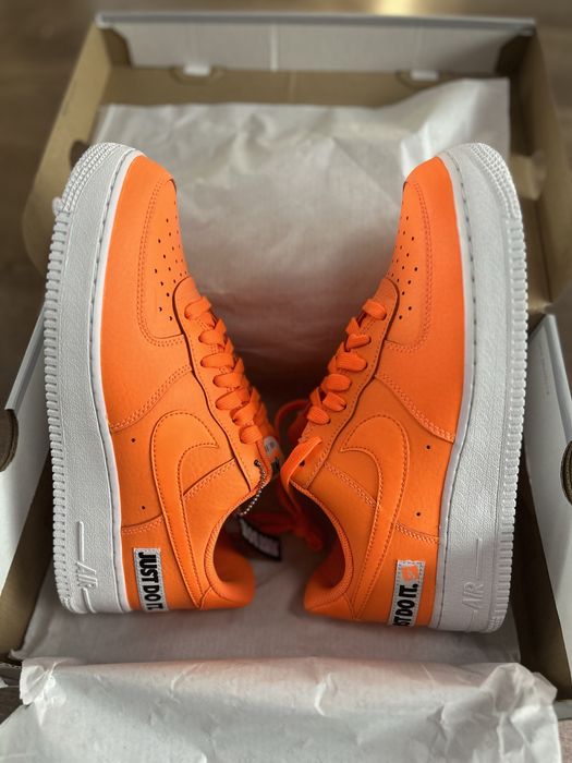 Nike Air Force 1 Low 'Total Orange Black'
