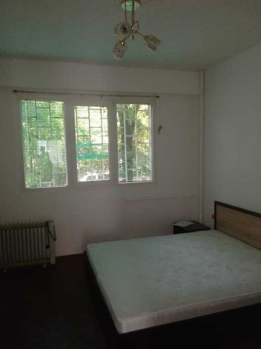 Дава се под наем Двустаен апартамент в София, Толстой - 68 кв.м за 323.85 € - Снимка #1