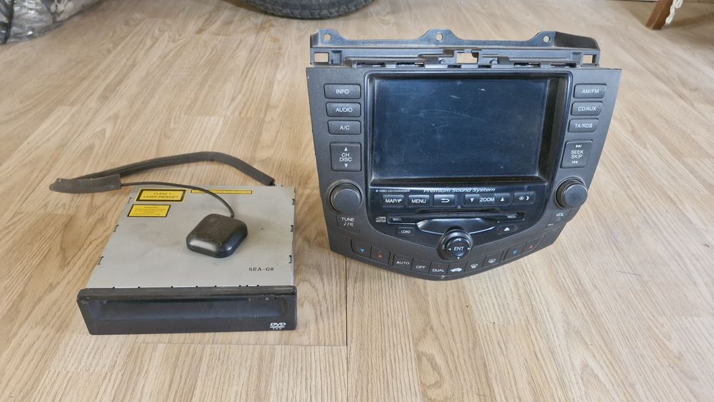 Оригиналната навигация и мултимедия за Honda accord  7