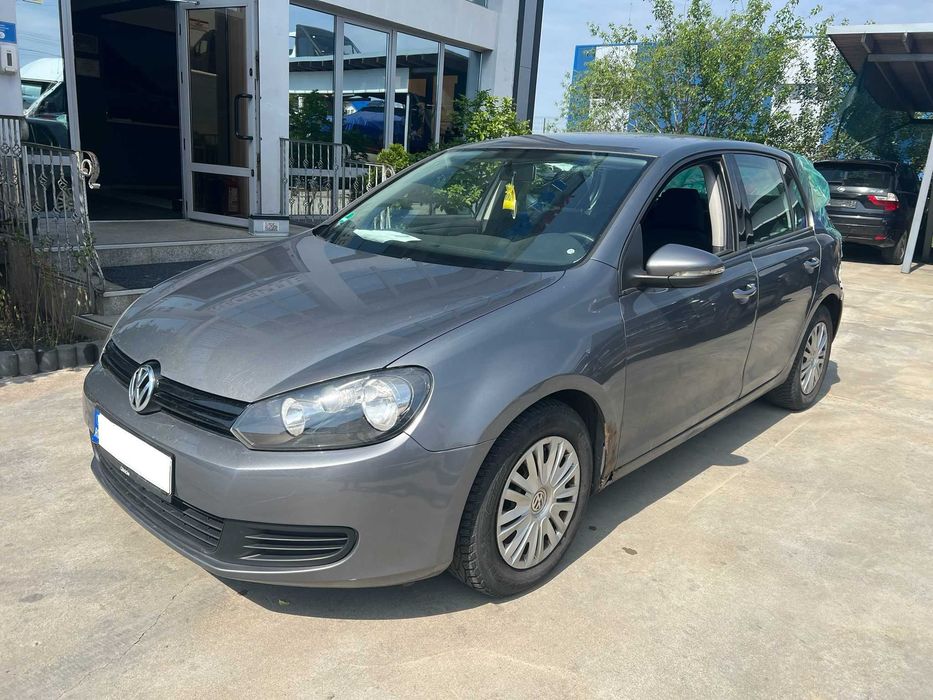 Vw golf 6 2010 1.4 benzina Avariat deplasabil