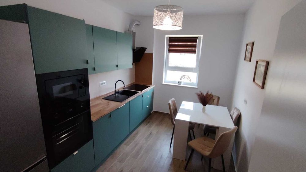 PROPRIETAR – Brasov, ÎNCHIRIEZ APARTAMENT, 2 camere decomandat, cu loc de parcare