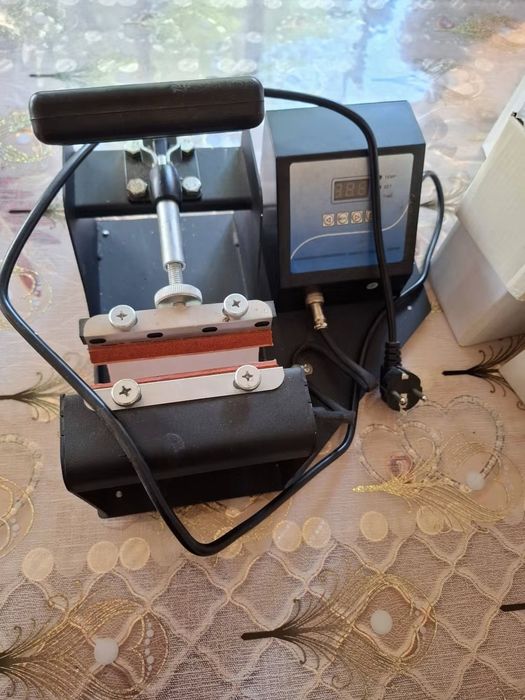 Presă pentru personalizat cani