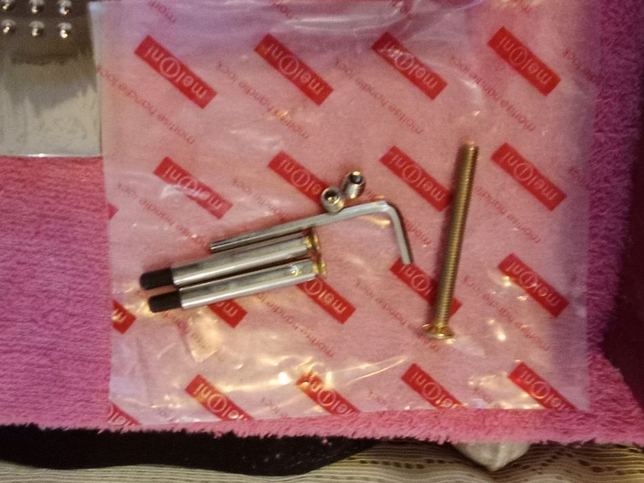 Замок врезной на входную дверь ( Meloni  НОВЫЙ )