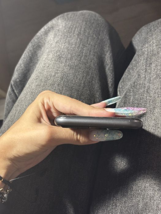 Iphone 11, 64 GB