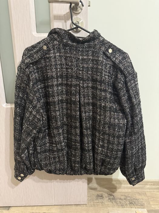 Zara бомбер яке.
