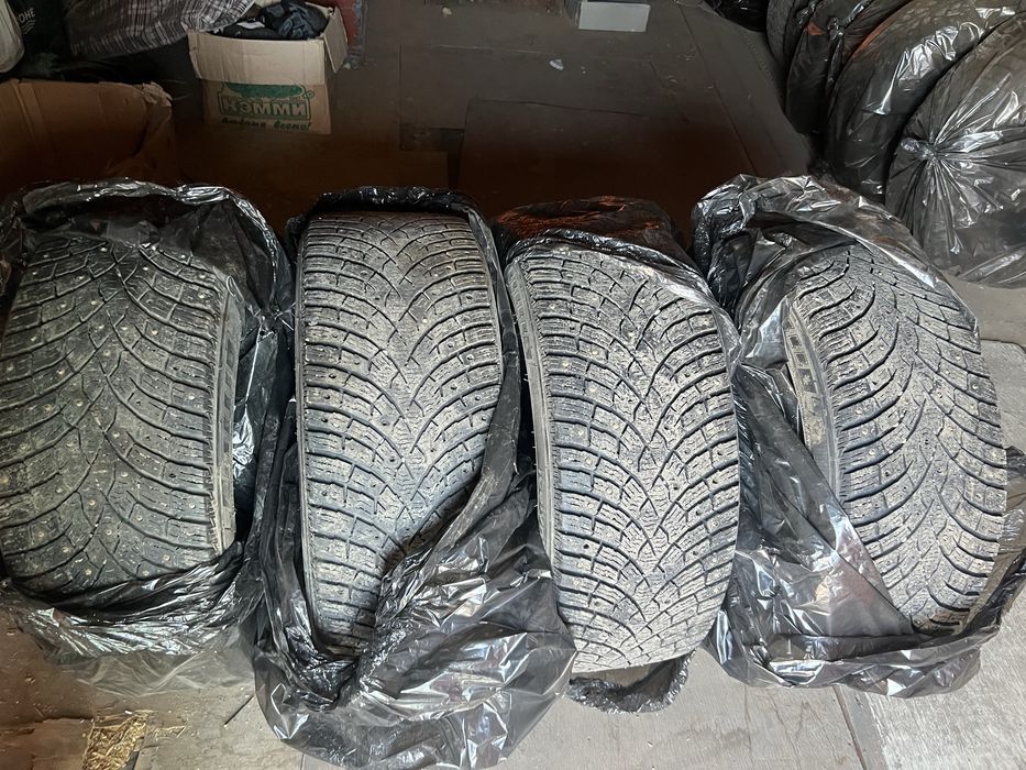 Продам зимние шины б/у