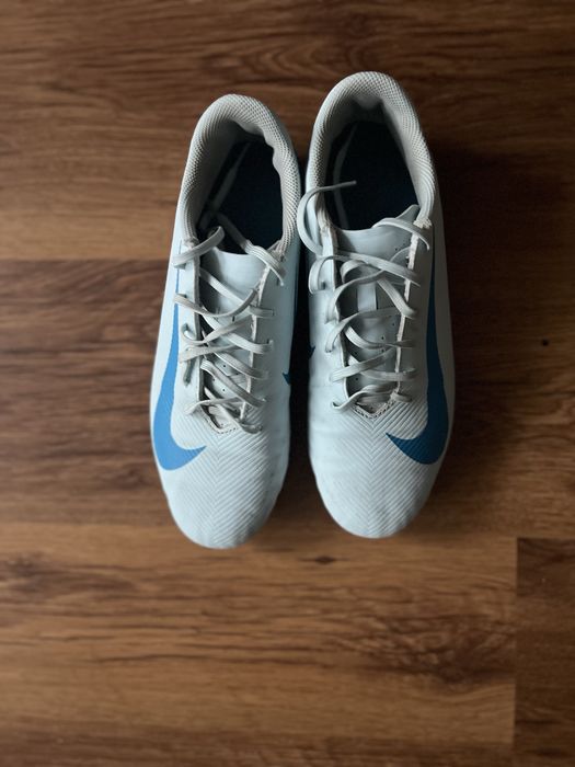 Nike mercurial vapor club