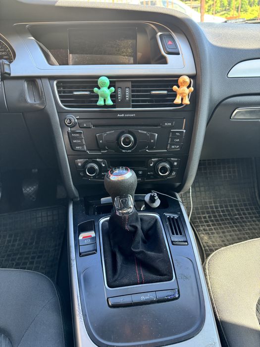 Audi a4 b8 an 2011