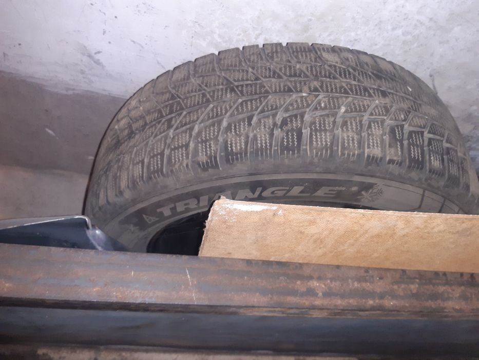 Шины продаются поездил не более 2000 км