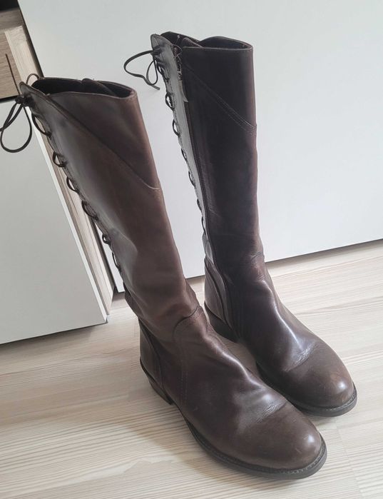 Cizme din piele naturala