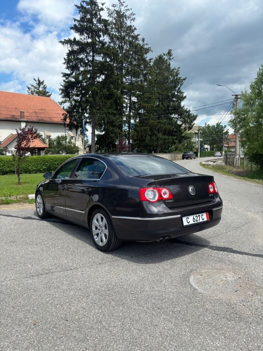 De vânzare VW Passat 2.0TDI LIMUZINA