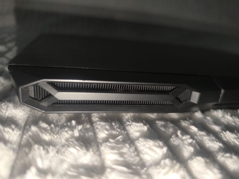 Геймърски лаптоп HP pavilion gaming