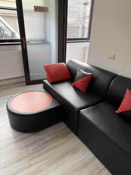 Canapea living neextensibila