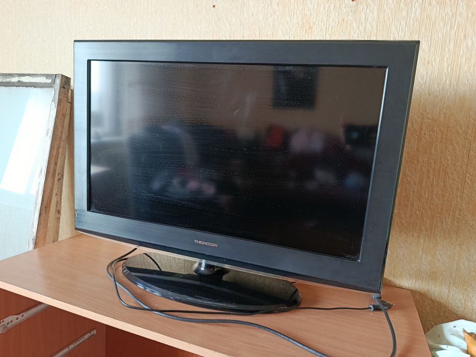 Продам телевизор