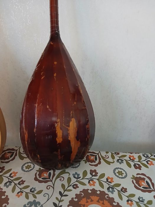 Продам б/у домбра.