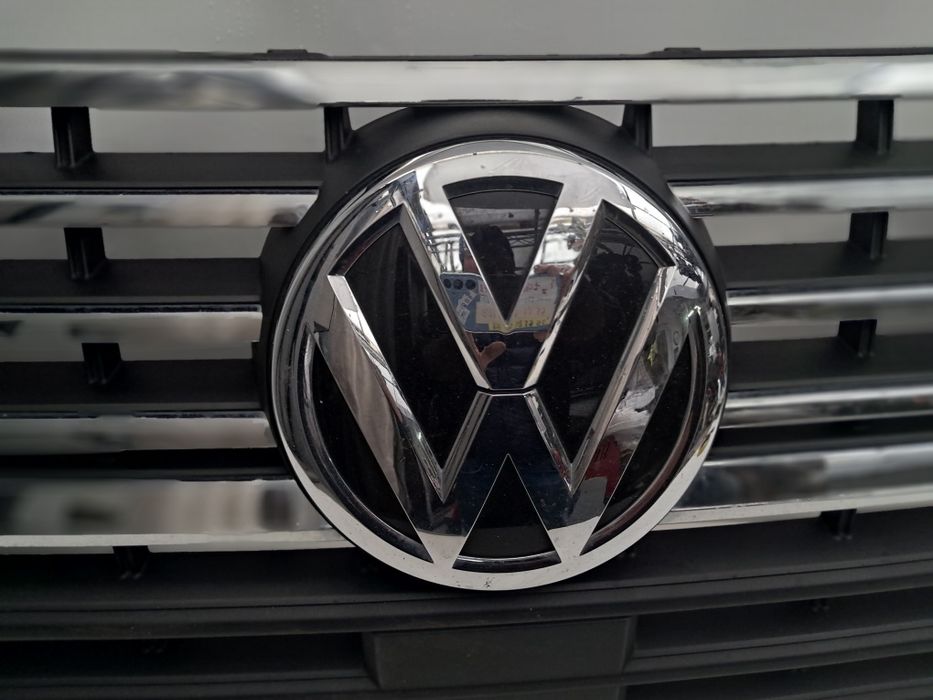 Грил решетка  Vw T6 Multivan