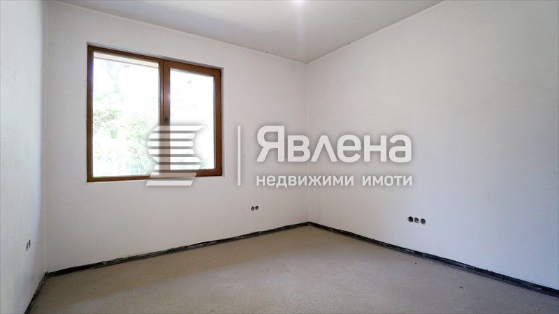 Продажба еднофамилна къща с. Големо Бучино