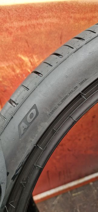 2 Anvelope Pirelli 295 35 R23 de vara . Dot 2021