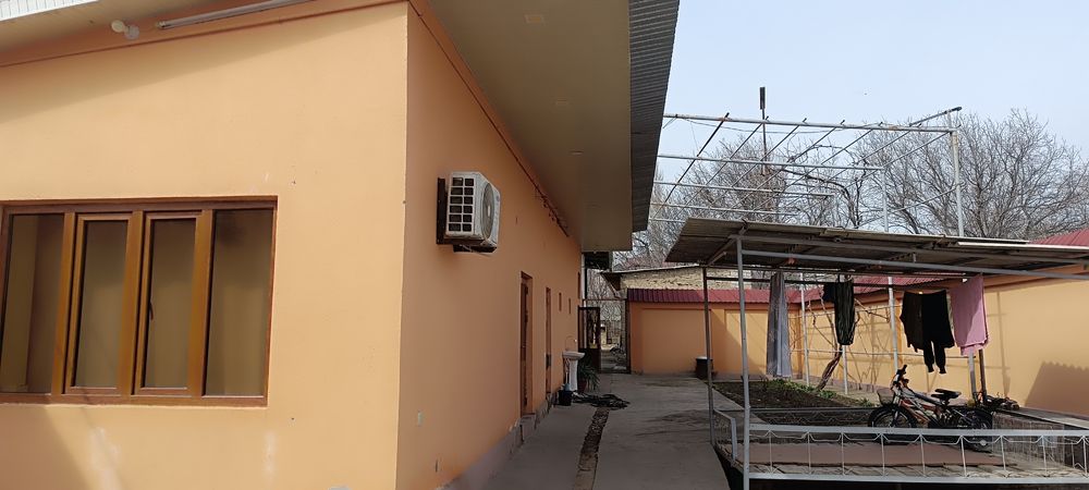 Uy sotiladi chirchigda 9.30 sotig