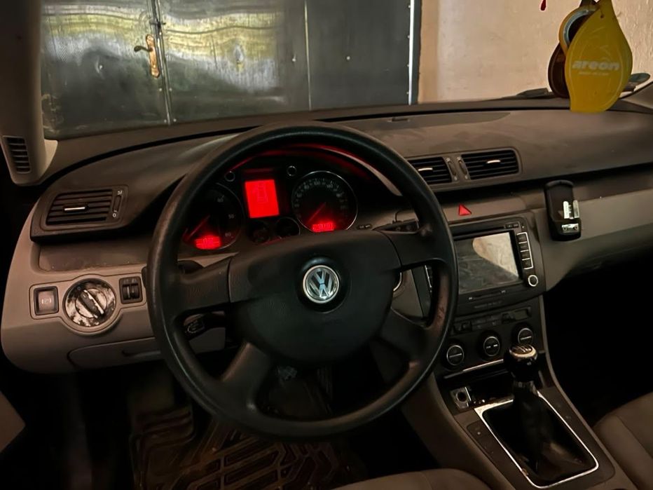 VOLKSWAGEN Passat 2006 — imagine 4