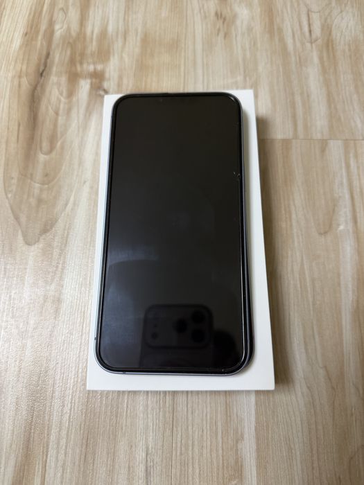 Iphone 14 plus 256 gb с наушниками