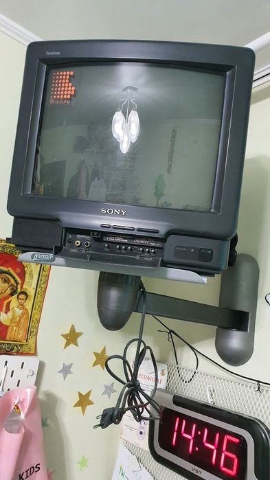 Телевизор  Sony Trinitron !