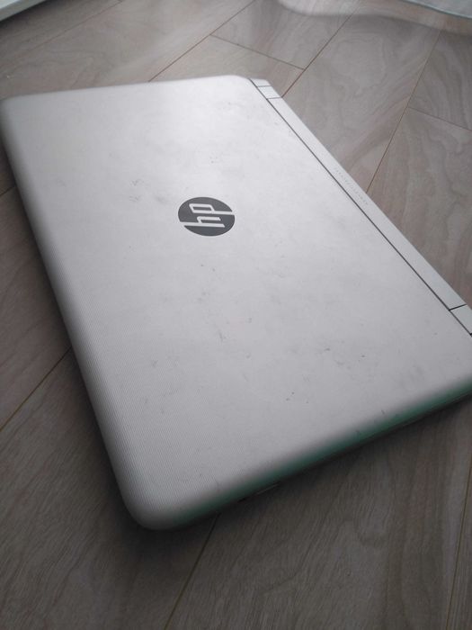 Laptop HP Pavilion 15", Memorie 8GB, HDD 1TB