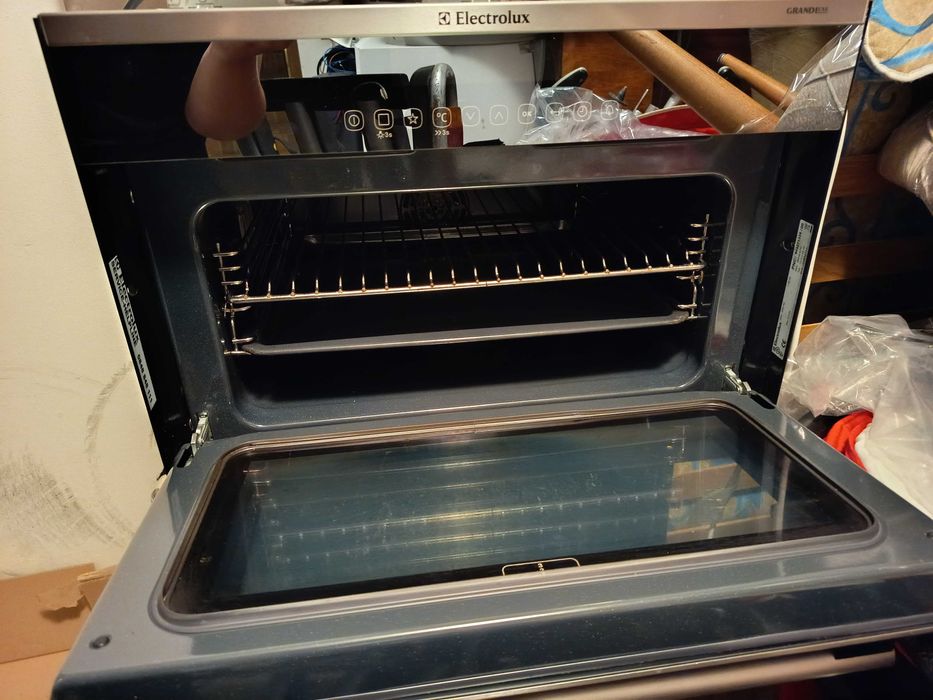 Cuptor Electrolux