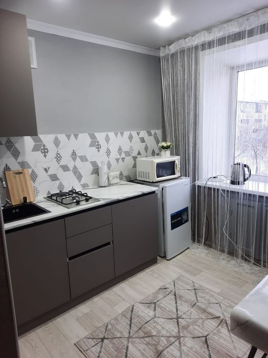 Однокомнатная посуточно Don Victor