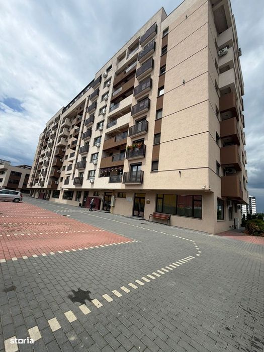 Vand Apartament 3 camere  Spatios Langa Mall