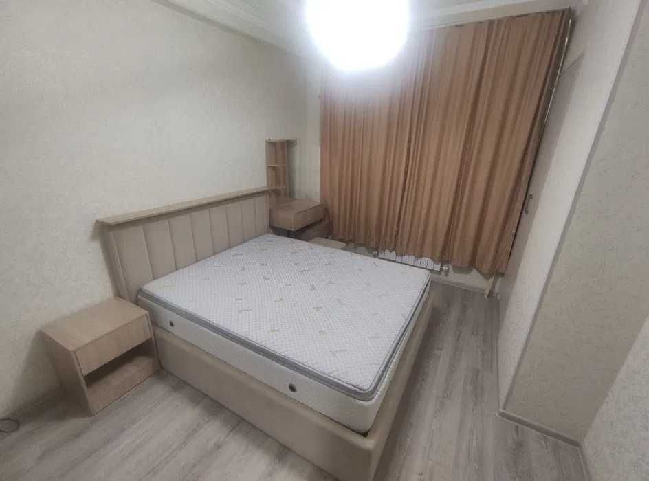 R3Сдаётся квартира 2/4/9 на Махтумкули ор-р Голден Хаус!