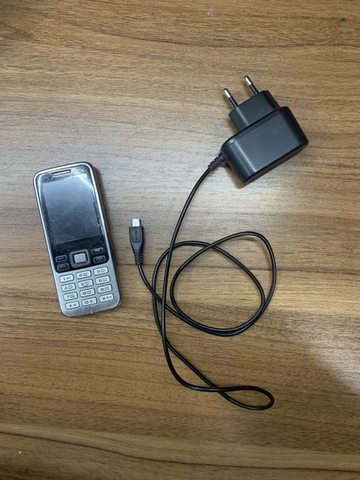 Старый телефон, на детали