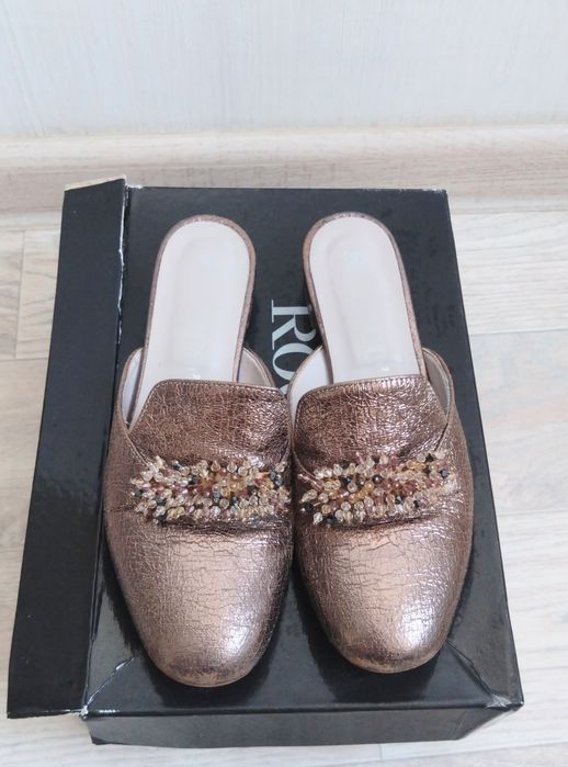 Итальянские кожаные мюли Rococo продам