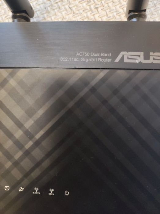 Рутер Asus AC750 dual band wifi