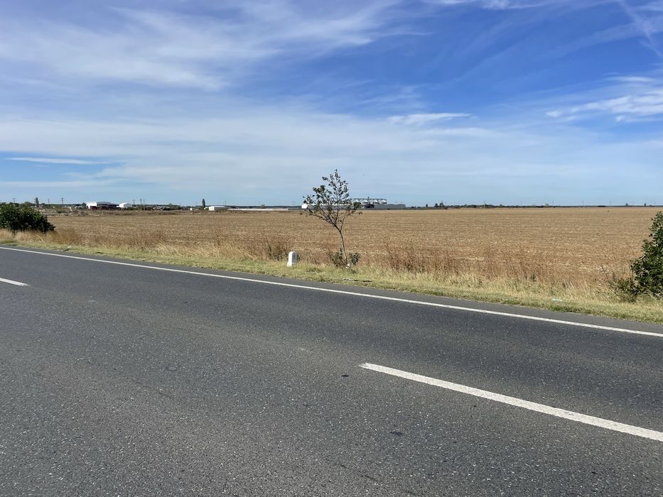 Teren intravilan Ghimpati