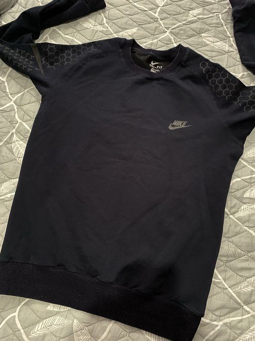 Hanorac Nike marimea S-M