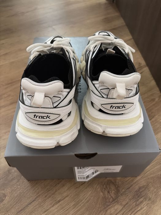 Balenciaga Track