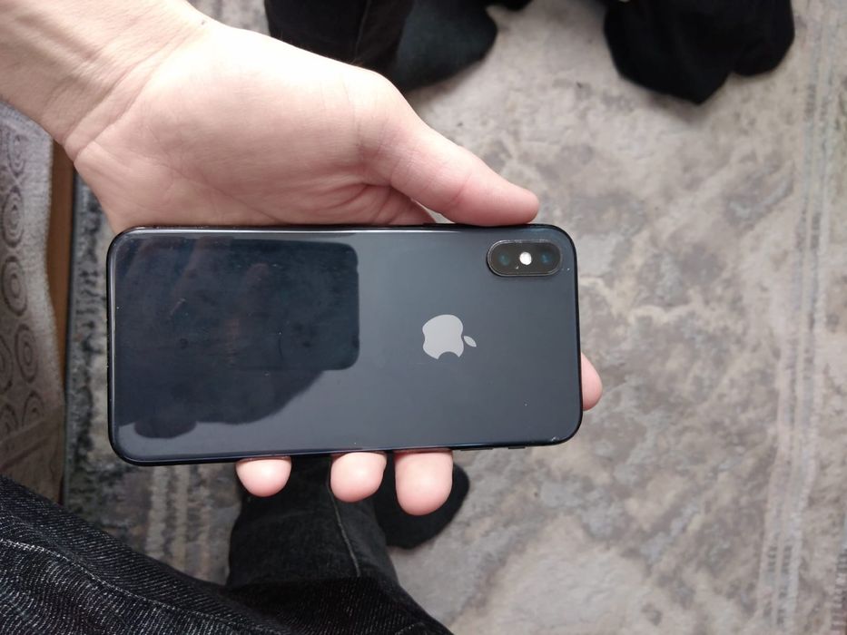 Продам айфон х срочно