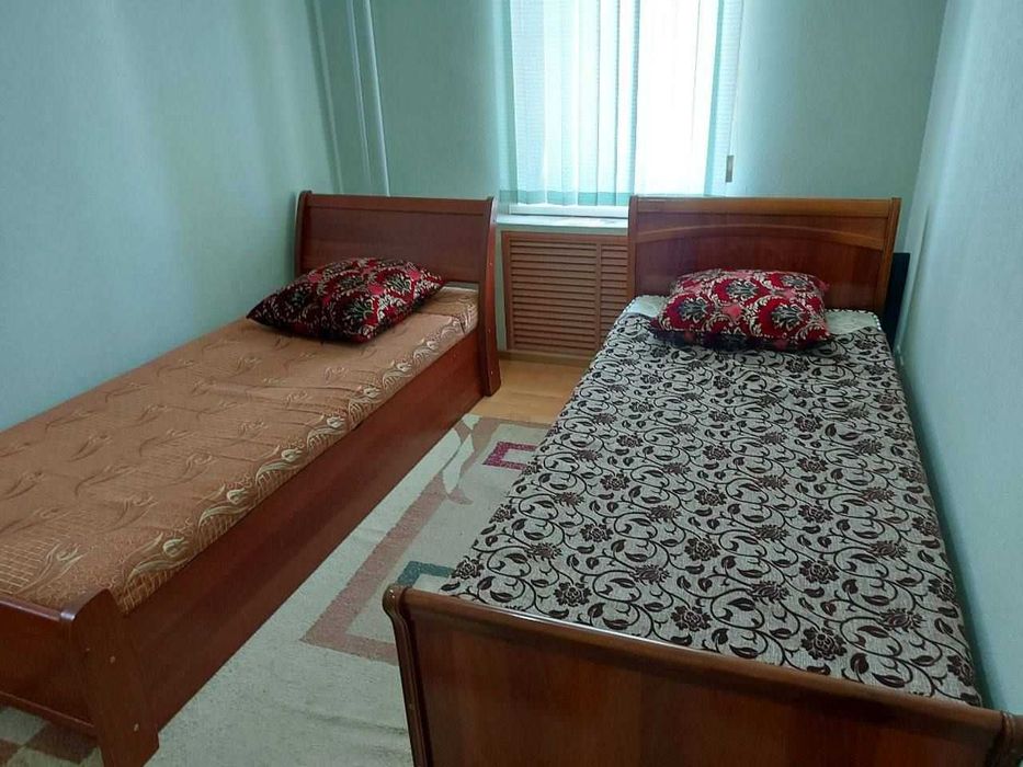 Шахристанская, 3/3/4 Кирпичный 77 серия, не торец ор-р Метро