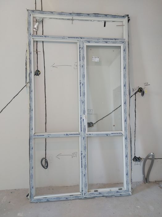 Продам , сняли с балкона. Новый ЖК