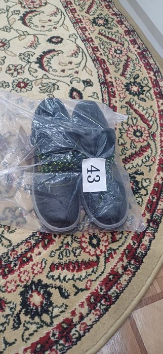 Продам рабочи обувь