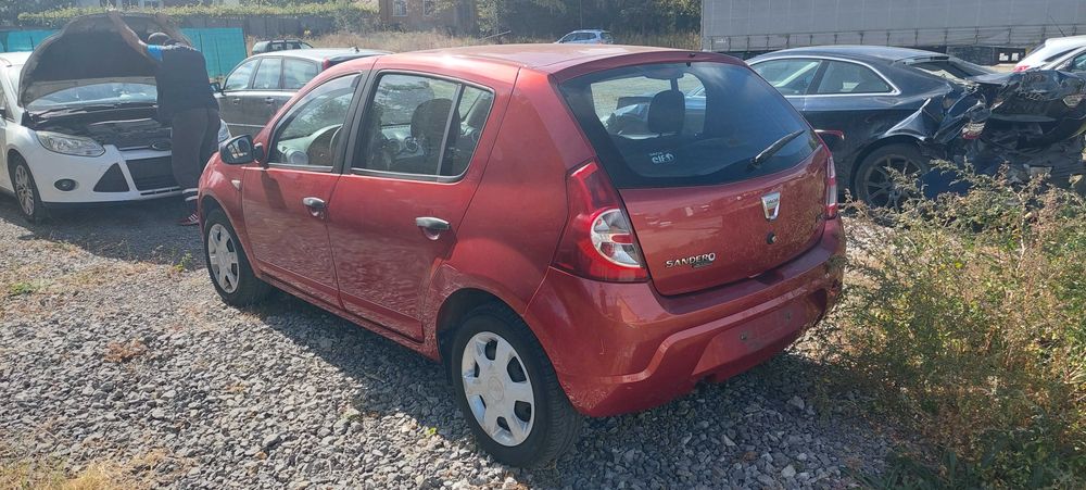 Dacia Sandero 1,4 MPI , Дачия Сандеро на части!
Май 2009