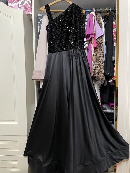 Вечернее поатье zara