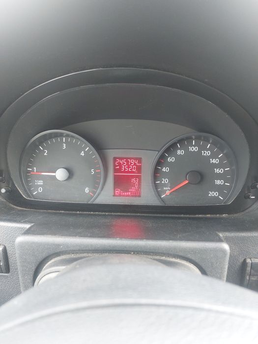 Vând Volkswagen crafter