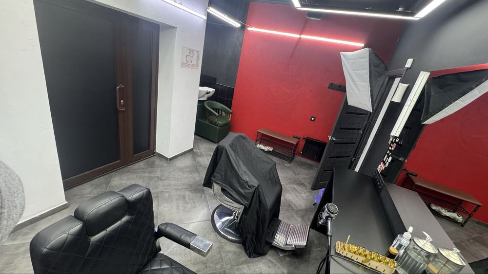 Сдам в аренду кресло барберу